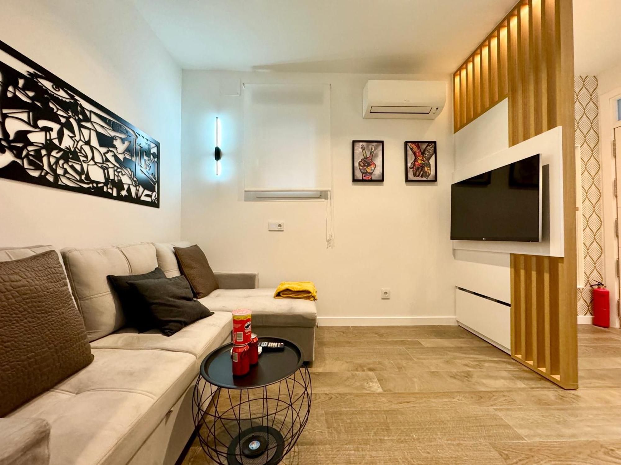 Luxury Flat City Center Full Equipe Non Touristic Madri Exterior foto